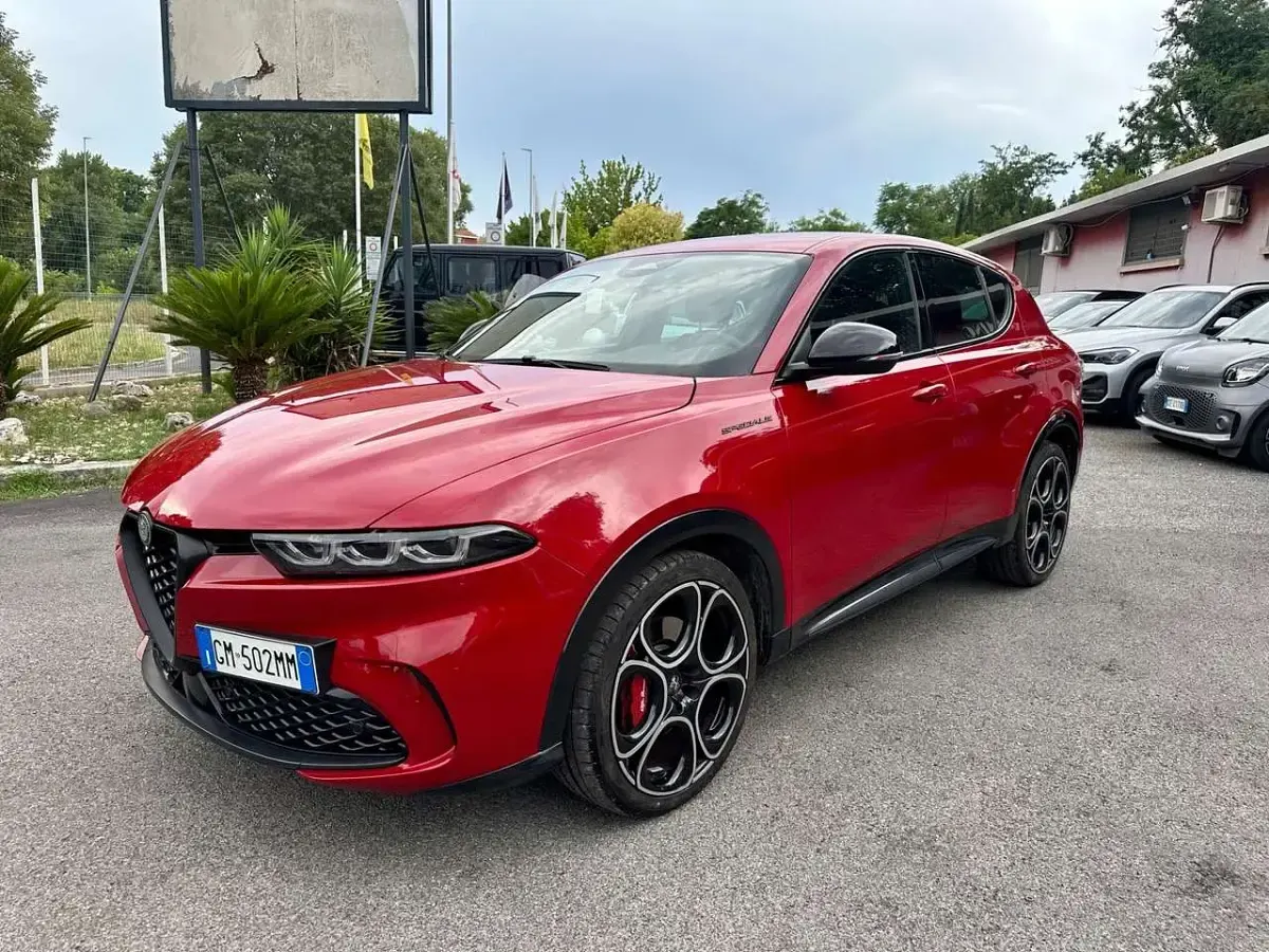 Usata Alfa Romeo Tonale Edizione Speciale 160 CV (117 kW) 2023 Rosso SUV