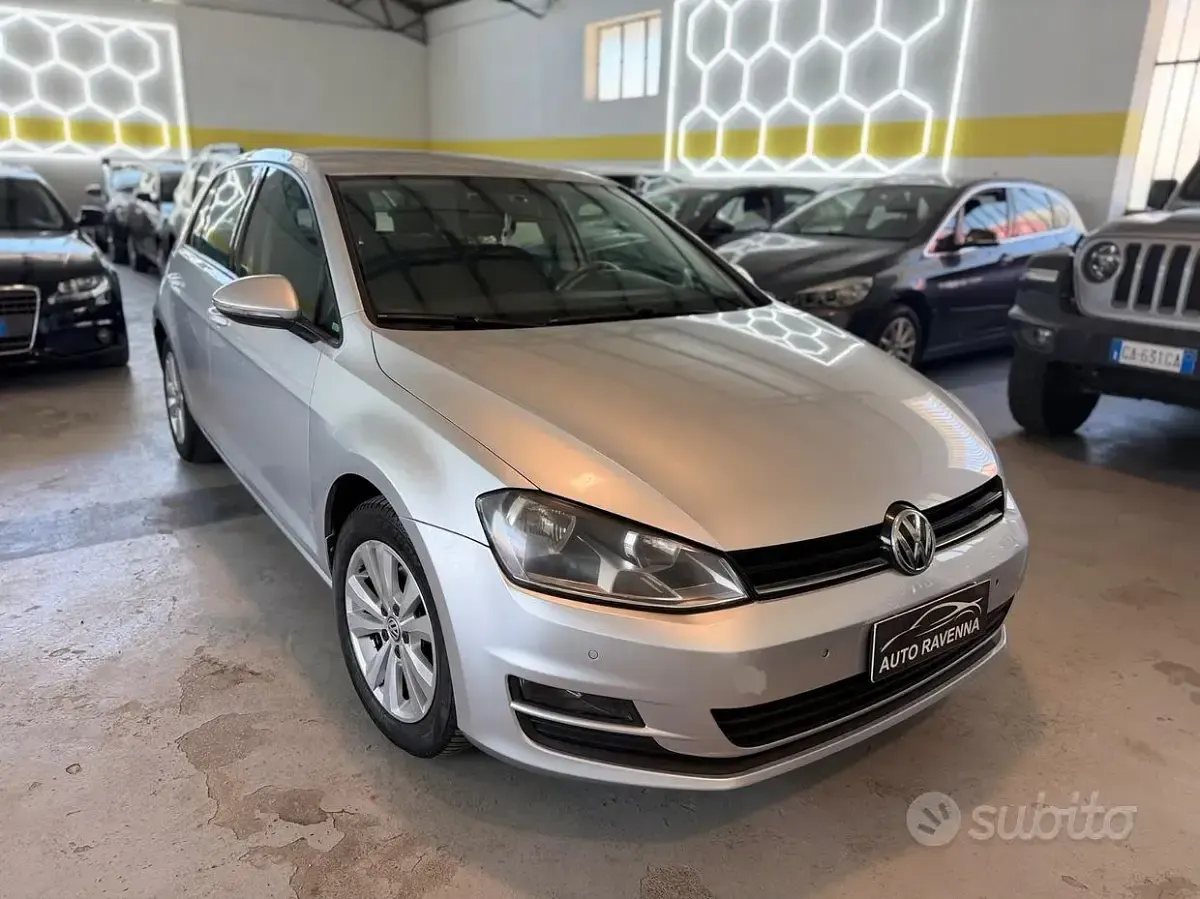 Usata VW Golf VII 110 CV (80 kW) 2017 Grigio Berlina