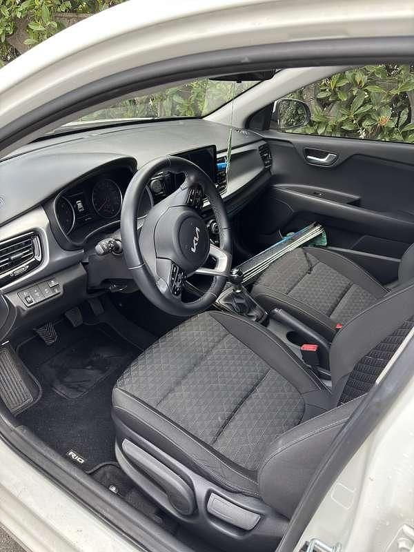 Usata Kia Rio Style 84 CV (61 kW) 2022 Berlina
