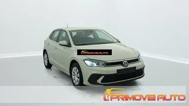 Usata VW Polo 80 CV (58 kW) 2021 Grigio scuro Utilitaria