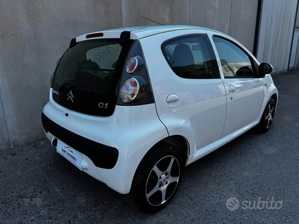 Usata Citroën C1 68 CV (50 kW) 2009 Bianco Utilitaria