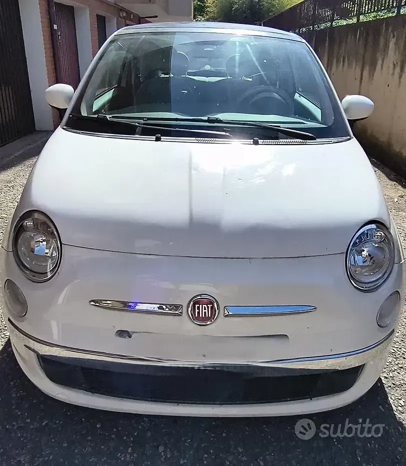 Usata Fiat 500 69 CV (50 kW) 2008 Bianco Utilitaria