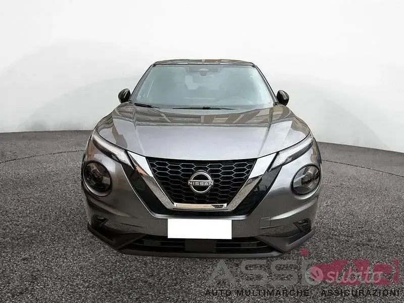 Usata Nissan Juke N-Connecta 114 CV (83 kW) 2025 Grigio SUV