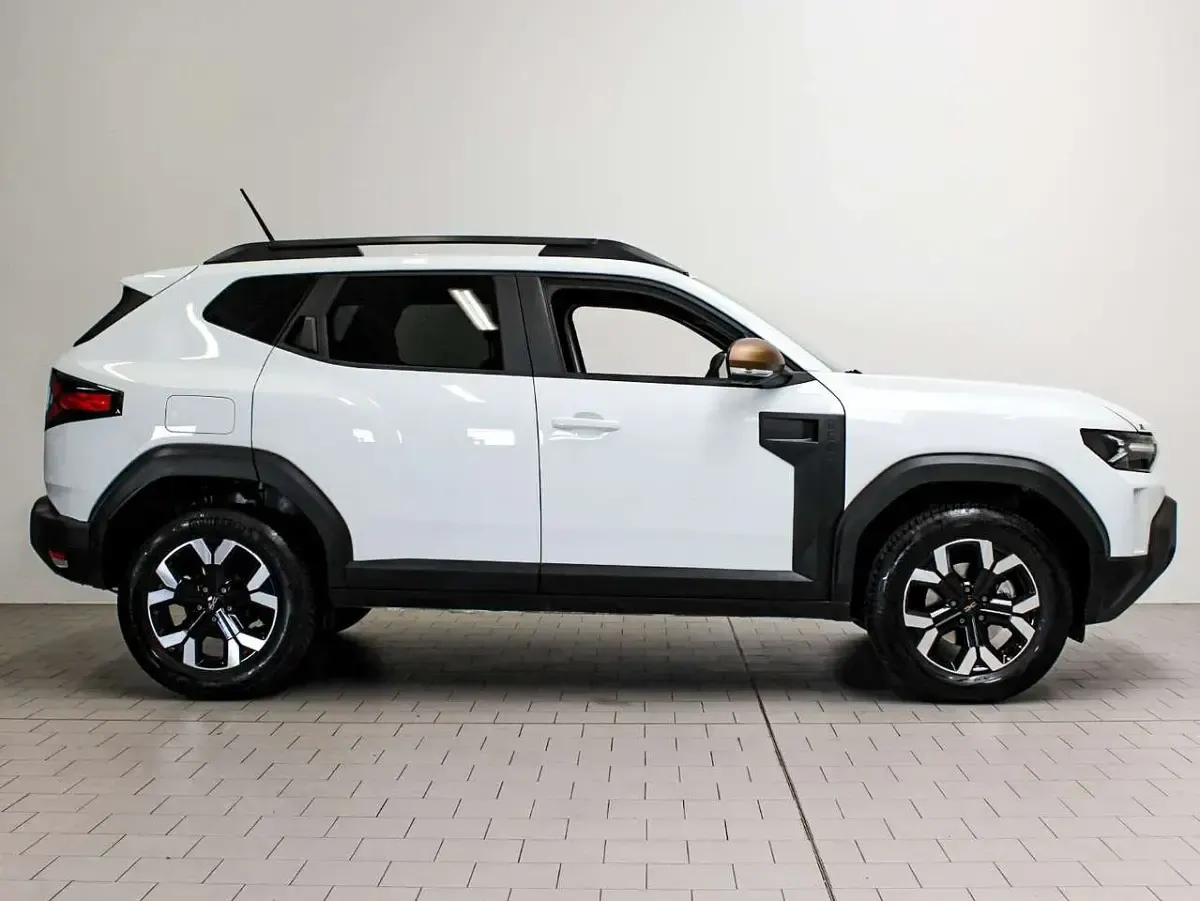 Usata Dacia Duster Extreme 131 CV (96 kW) 2024 Bianco SUV