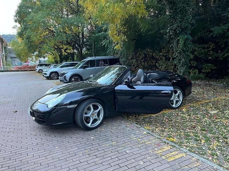 Usata Porsche 911 Carrera Cabriolet 320 CV (235 kW) 2002 Nero Cabrio