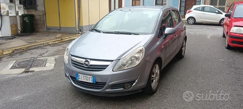 Occasion Opel Corsa 75 ch (55 kW) 2007 Gris Citadine