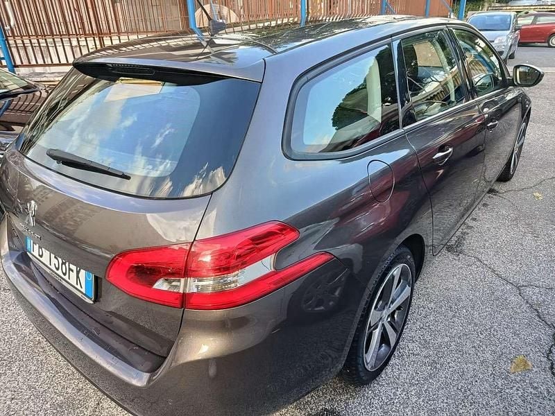 Usata Peugeot 308 Allure 131 CV (96 kW) 2015 Grigio Station wagon