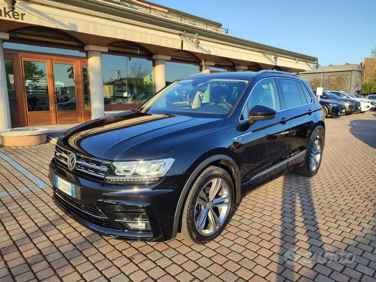 Usata VW Tiguan 150 CV (110 kW) 2020 Nero SUV