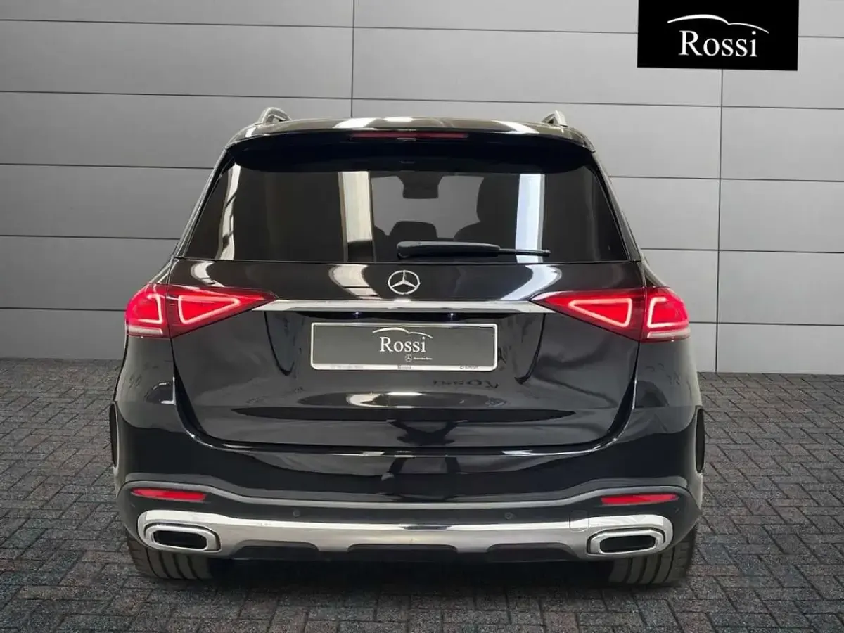 Usata Mercedes GLE300 Premium 272 CV (200 kW) 2022 Nero metallizzato SUV