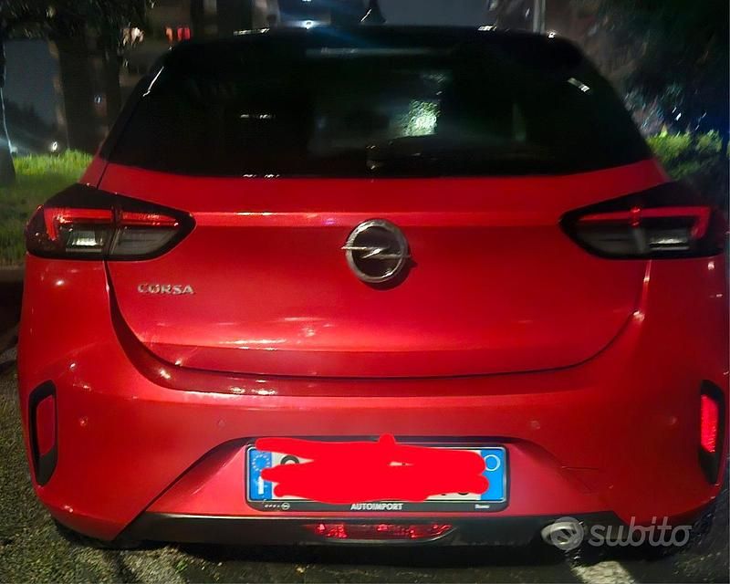Usata Opel Corsa GS Line 101 CV (74 kW) 2020 Rosso Utilitaria