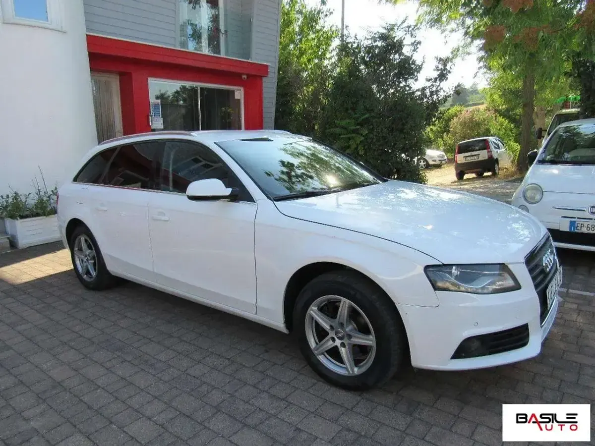 Usata Audi A4 Advanced Plus 143 CV (105 kW) 2011 Bianco Berlina