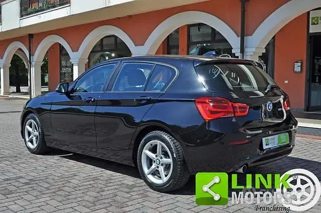 Usata BMW 118 150 CV (110 kW) 2016 Nero Utilitaria