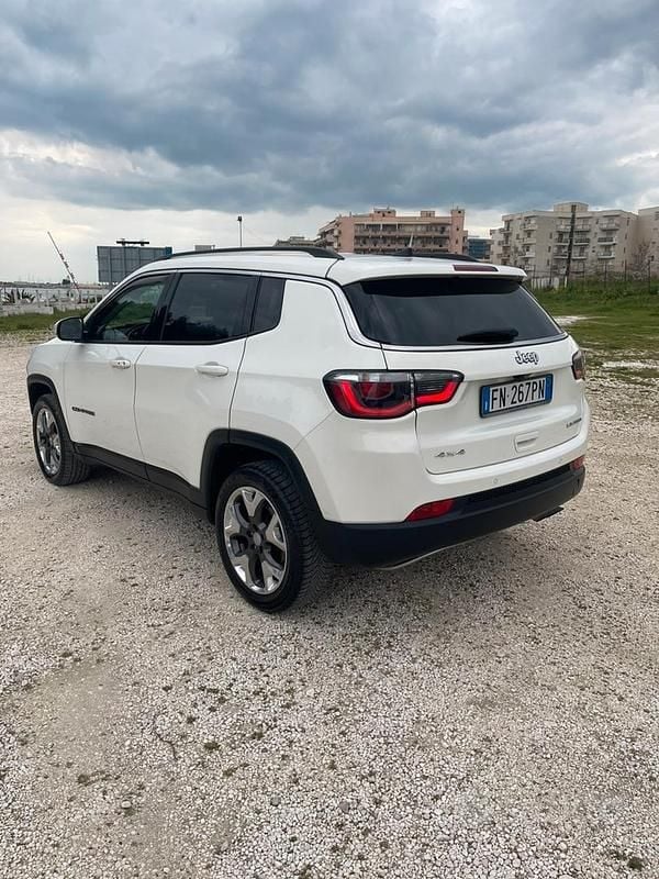 Usata Jeep Compass 140 CV (102 kW) 2018 Bianco SUV