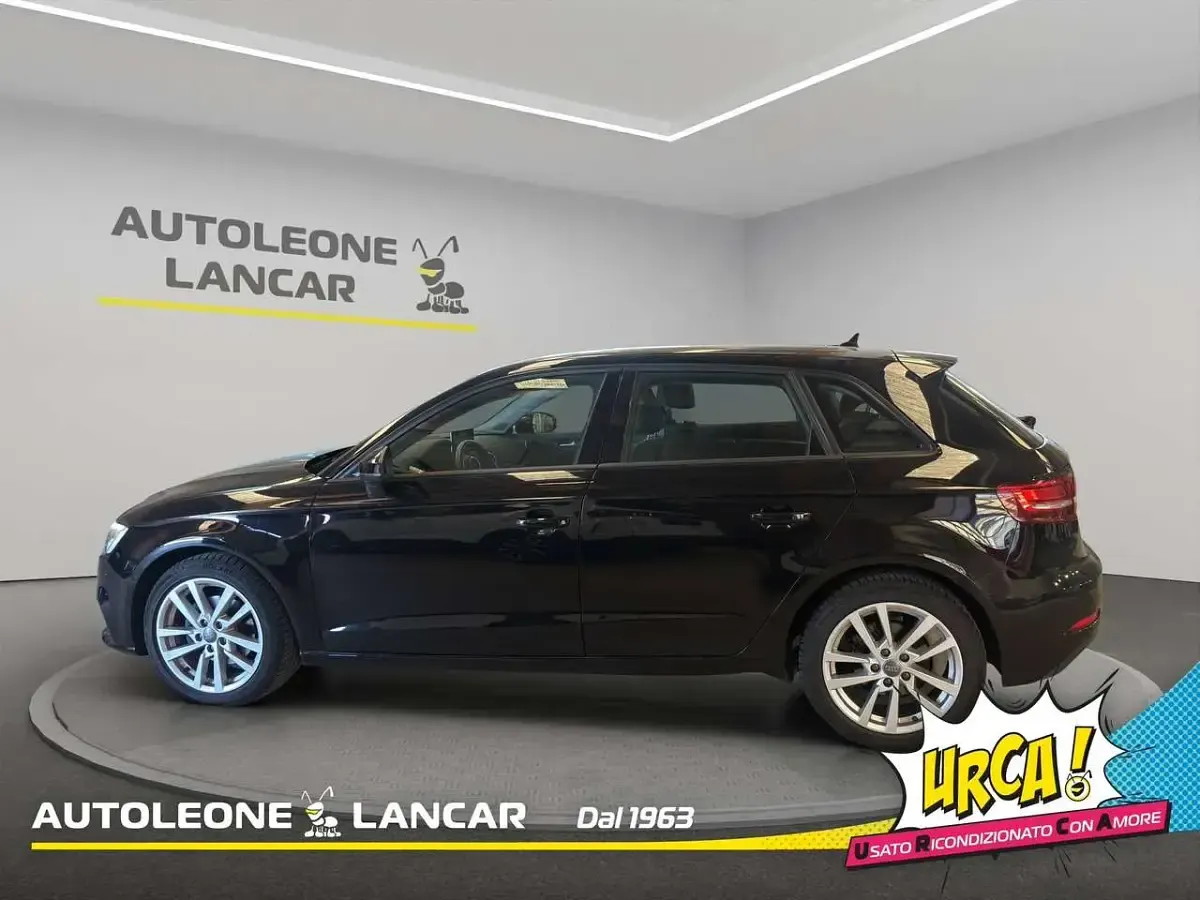 Usata Audi A3 Business 116 CV (85 kW) 2020 Nero Berlina