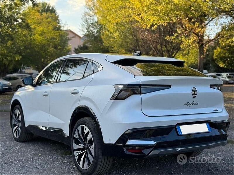 Usata Renault Rafale Techno 200 CV (147 kW) 2025 Bianco SUV