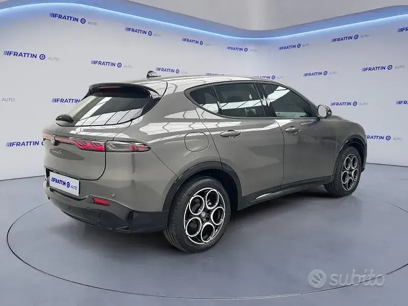 Usata Alfa Romeo Tonale Veloce 131 CV (96 kW) 2024 Grigio vesuvio SUV