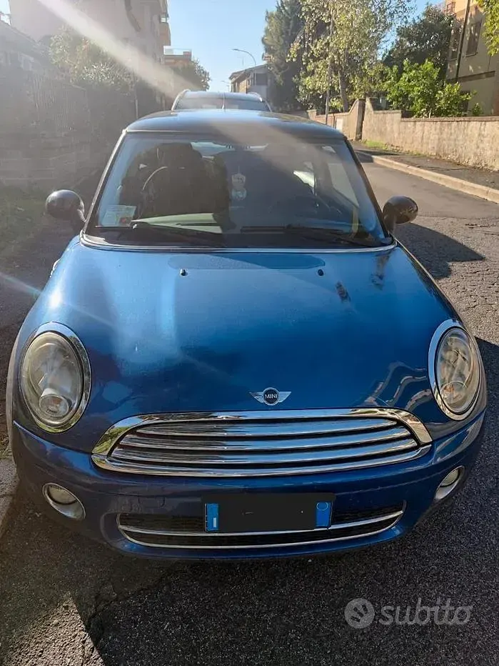 Usata Mini Cooper D 109 CV (80 kW) 2009 Blu Utilitaria