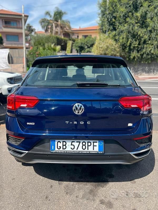 Usata VW T-Roc Style 116 CV (85 kW) 2020 Blu SUV