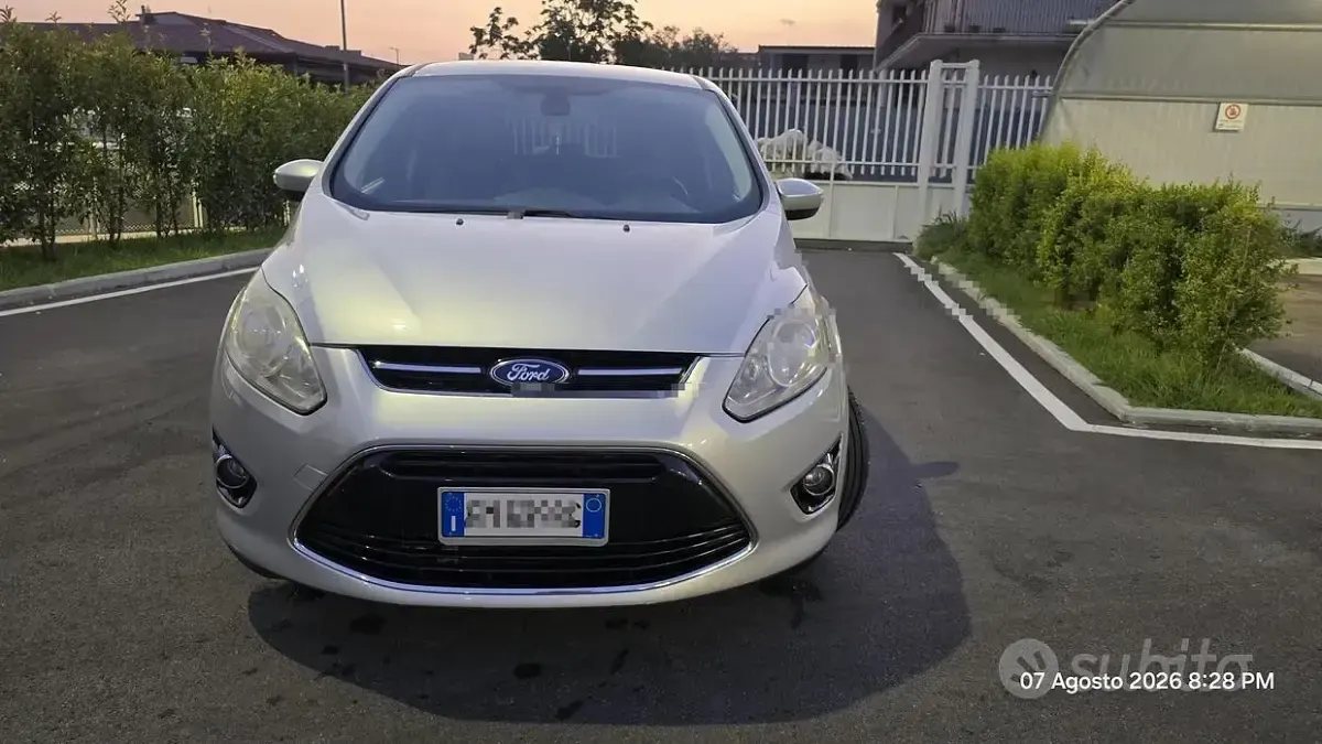 Usata Ford C-MAX Titanium 115 CV (84 kW) 2012 Grigio Monovolume