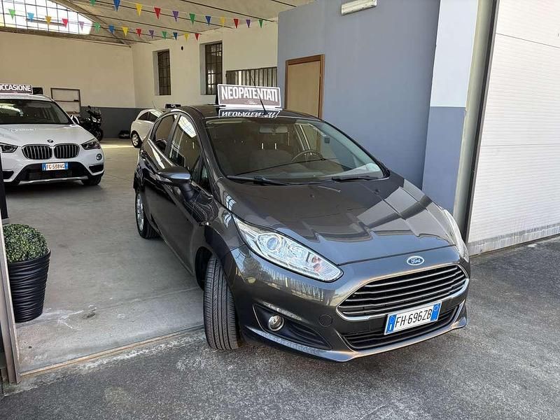 Begagnad Ford Fiesta ST-Line 75 HK (55 kW) 2017 Sedan