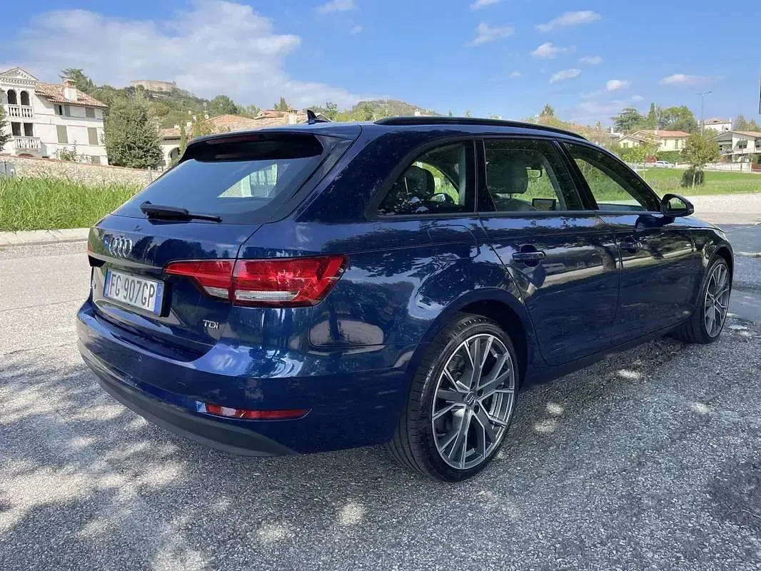 Usata Audi A4 Business Plus 150 CV (110 kW) 2016 Station wagon
