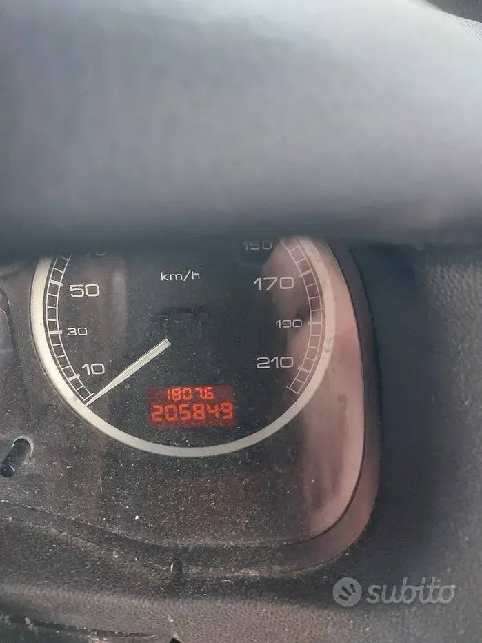 Usata Peugeot 307 90 CV (66 kW) 2004 Nero Berlina