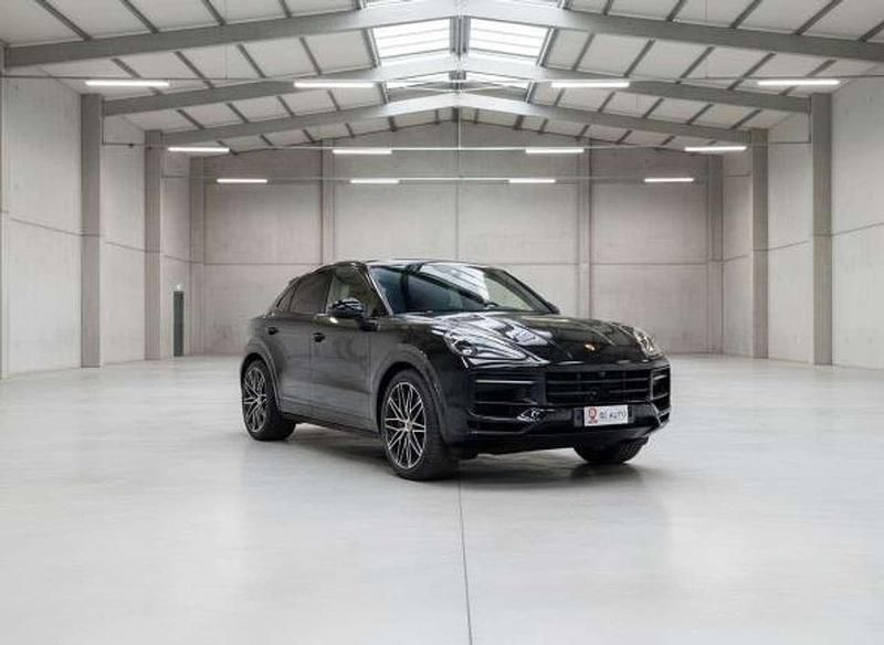 Usata Porsche Cayenne 475 CV (349 kW) 2024 Nero SUV