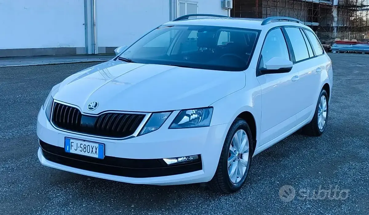 Usata Skoda Octavia Active 116 CV (85 kW) 2017 Bianco Berlina