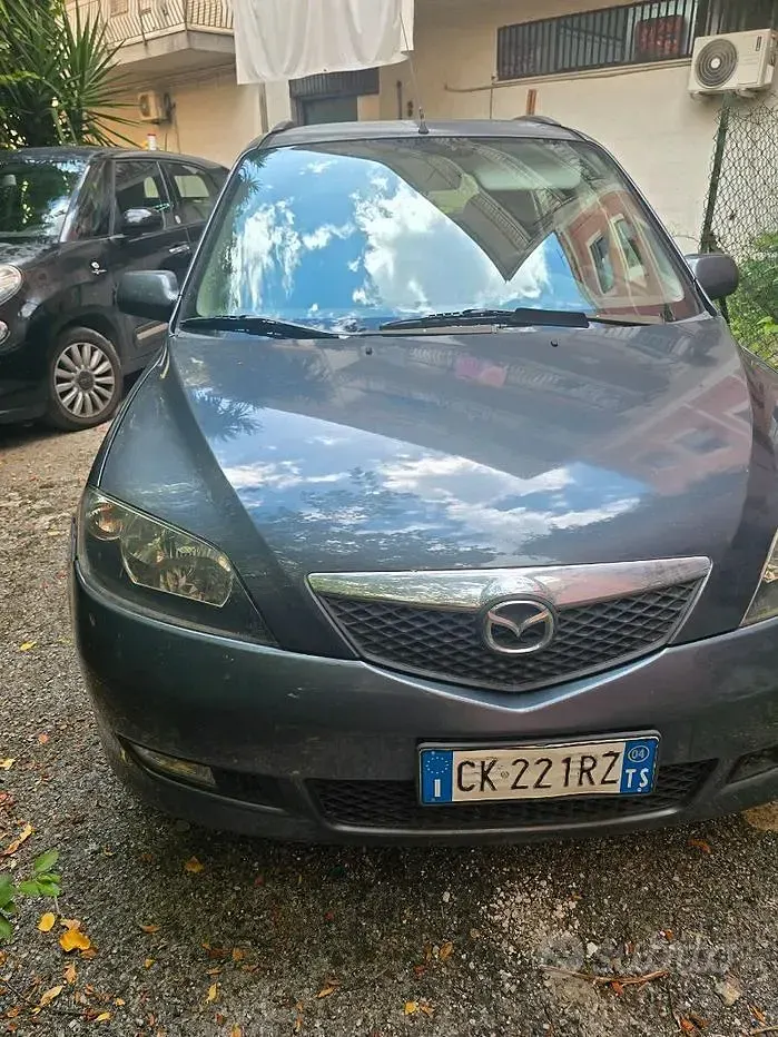 Usata Mazda 2 75 CV (55 kW) 2004 Utilitaria
