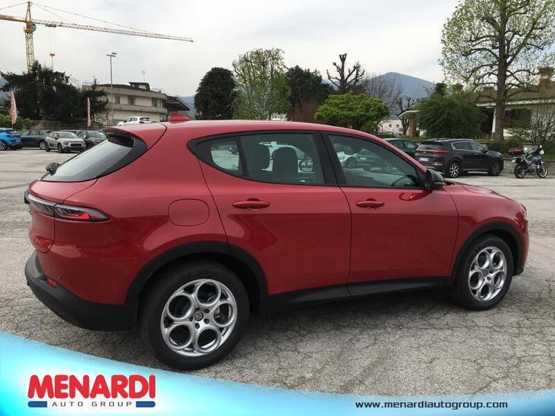 Usato 2024 Alfa Romeo Tonale 1.5 El_Benzin 131 CV (29.600 €)