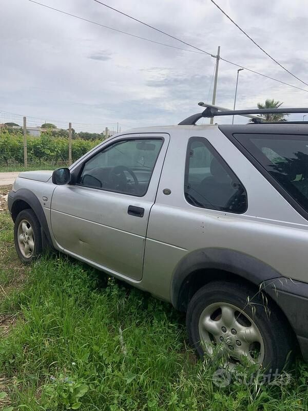 Usata Land Rover Freelander 111 CV (81 kW) 2003 SUV