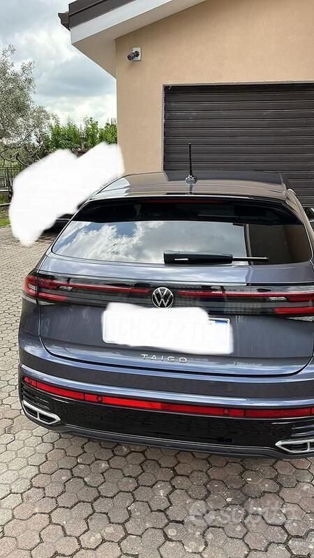 Usata VW Taigo R-line 110 CV (80 kW) 2022 Grigio SUV