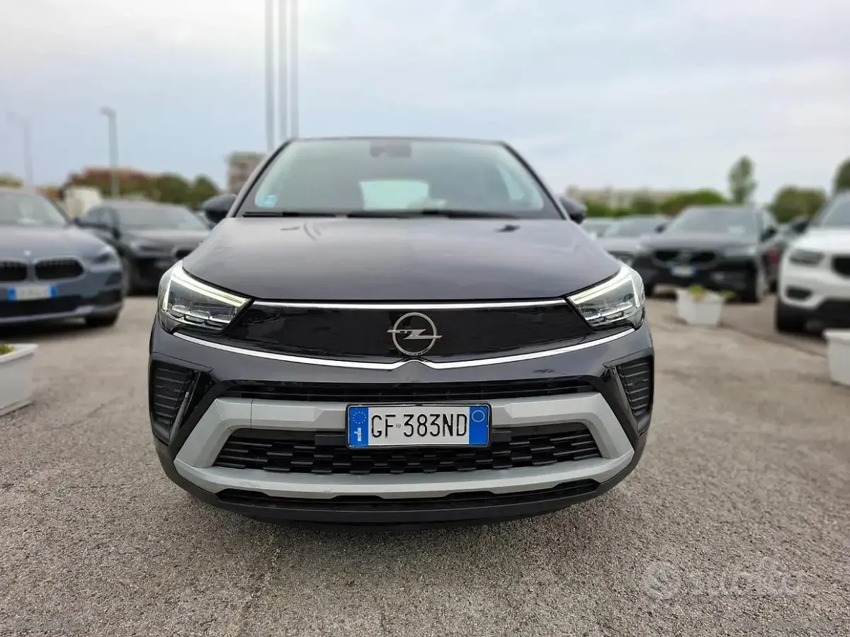 Usata Opel Crossland 110 CV (80 kW) 2021 Nero SUV