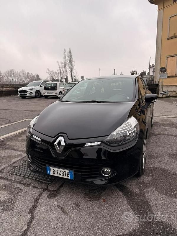 Usata Renault Clio IV 75 CV (55 kW) 2015 Nero Berlina