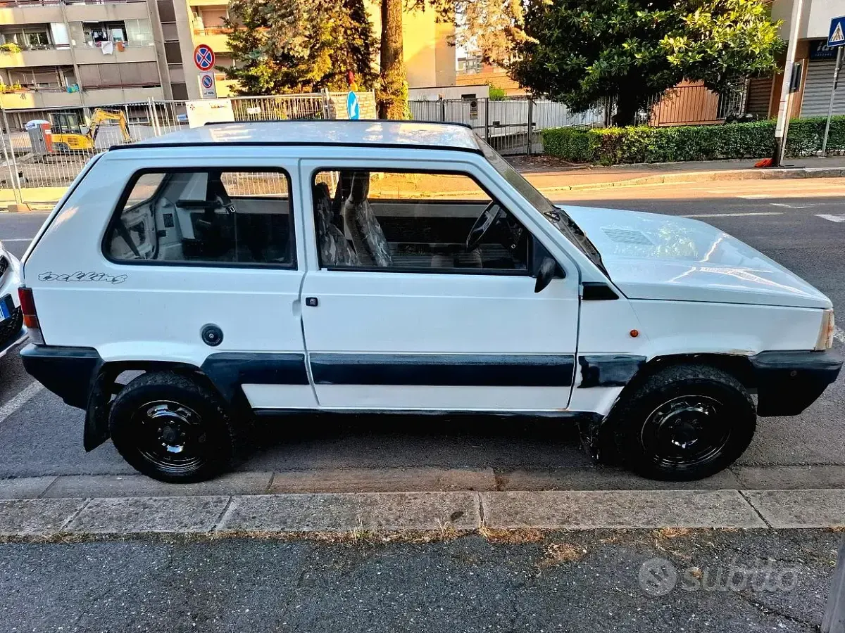Usata Fiat Panda 4x4 Trekking 50 CV (36 kW) 1994 Utilitaria