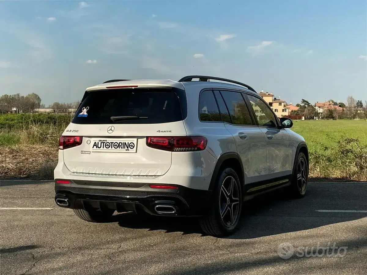 Usata Mercedes GLB250 Premium 224 CV (164 kW) 2023 Bianco SUV