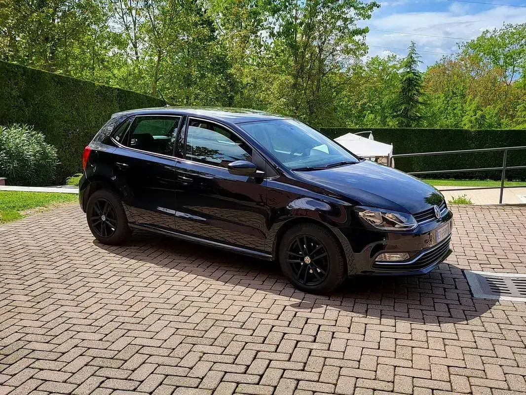 Usata VW Polo Comfortline 75 CV (55 kW) 2014 Nero Berlina