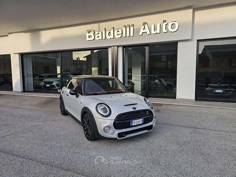 Usata Mini Cooper S Hype 192 CV (141 kW) 2019 Bianco metallizzato Utilitaria