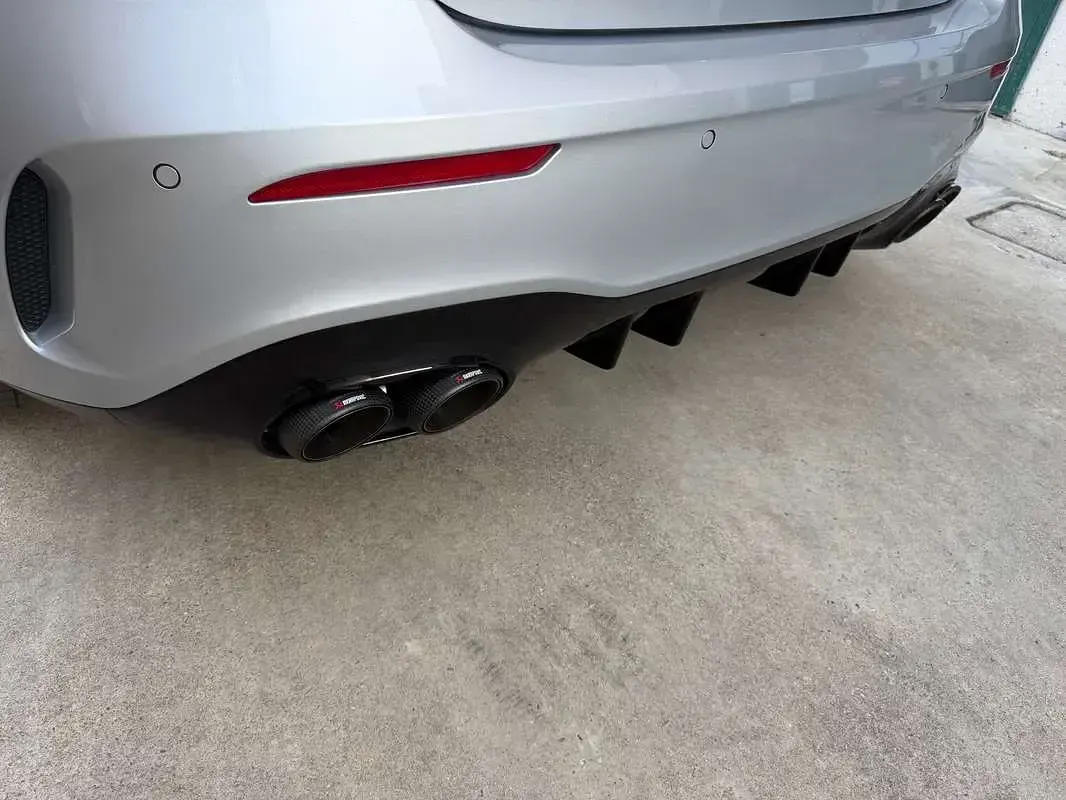 Usata Mercedes A45 AMG Premium Plus 421 CV (309 kW) 2024 Argento Utilitaria
