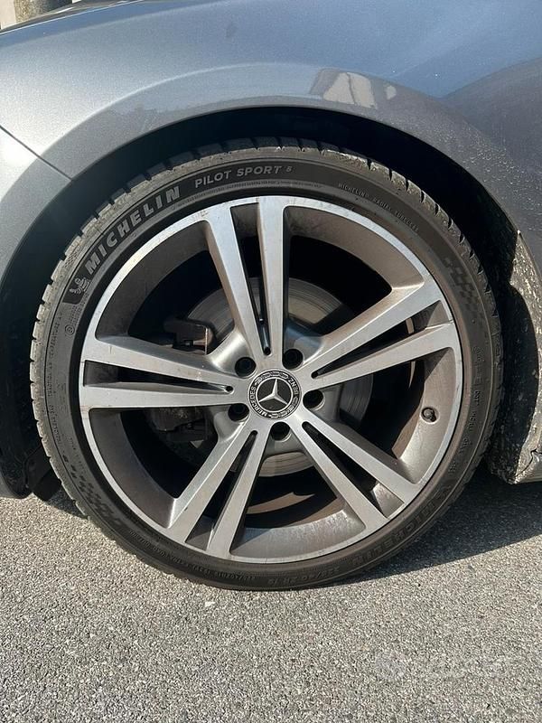 Usata Mercedes A220 194 CV (142 kW) 2019 Grigio Berlina