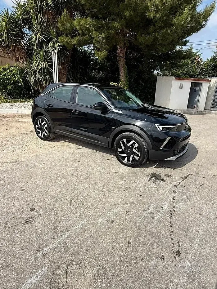 Usata Opel Mokka Elegance 131 CV (96 kW) 2023 Nero SUV
