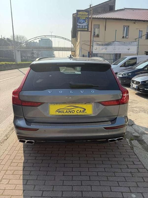 Usata Volvo V60 Inscription 150 CV (110 kW) 2019 Argento Station wagon