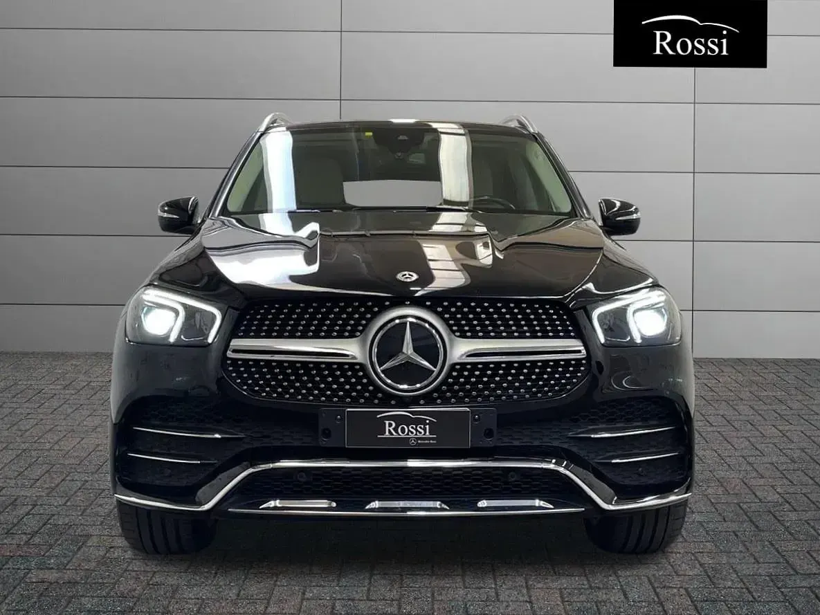 Usata Mercedes GLE300 Premium 272 CV (200 kW) 2023 Nero metallizzato SUV