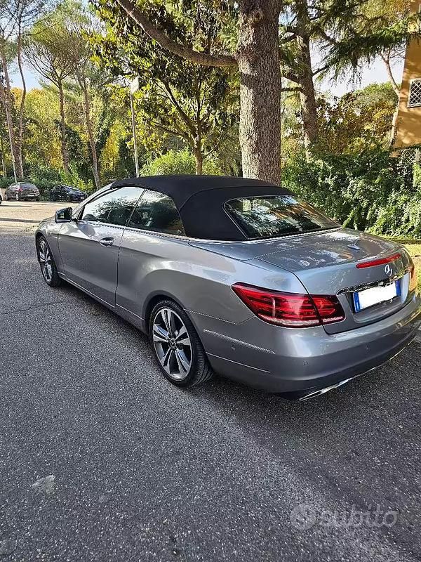 Usata Mercedes E200 Executive 2013 Grigio Cabrio