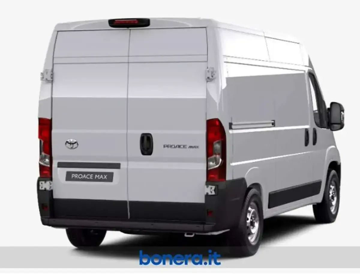 Nuova Toyota Proace 120 CV (88 kW) 2026 White solid (non ord) Monovolume