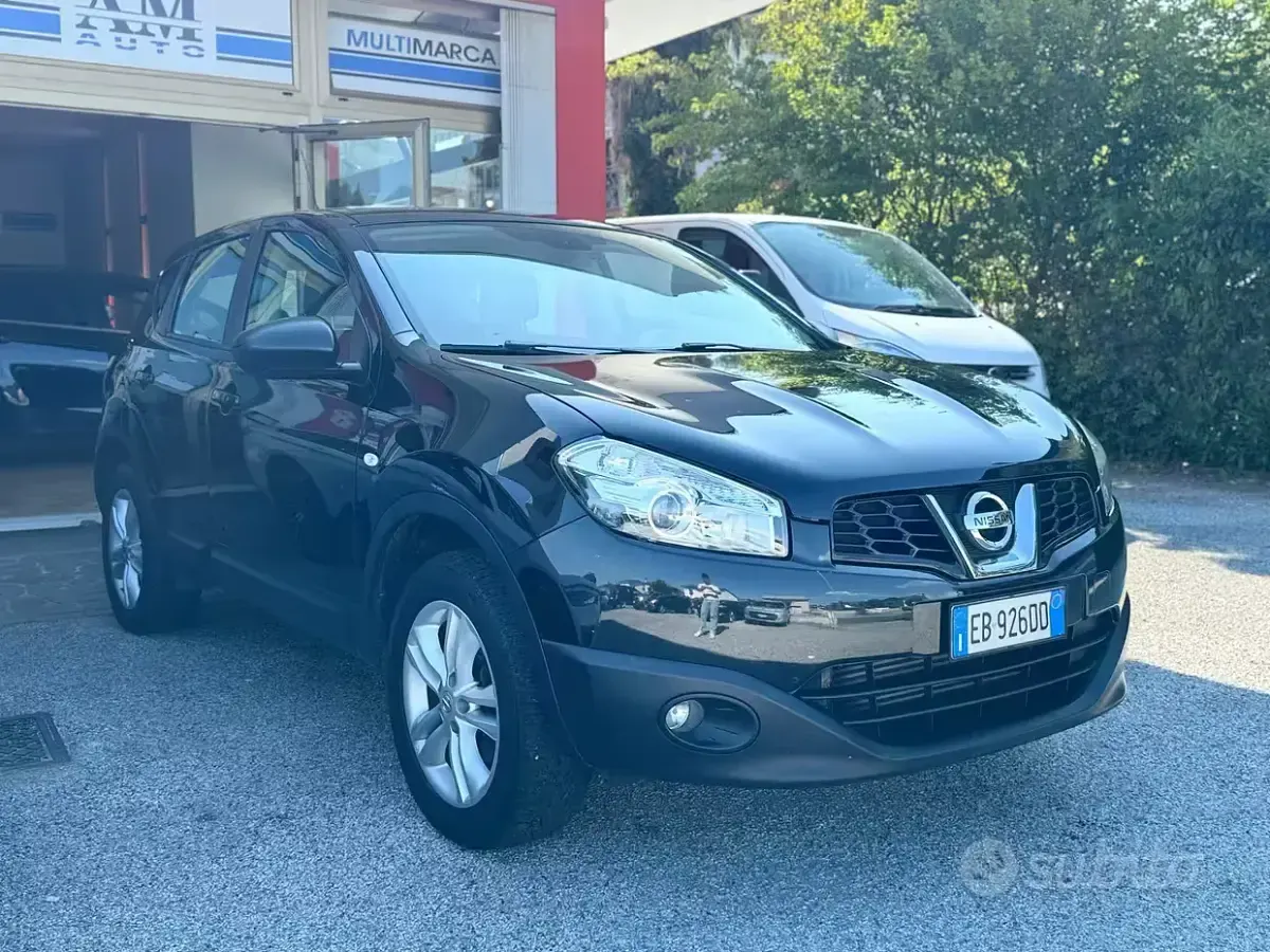 Usata Nissan Qashqai Tekna 106 CV (77 kW) 2010 Nero SUV