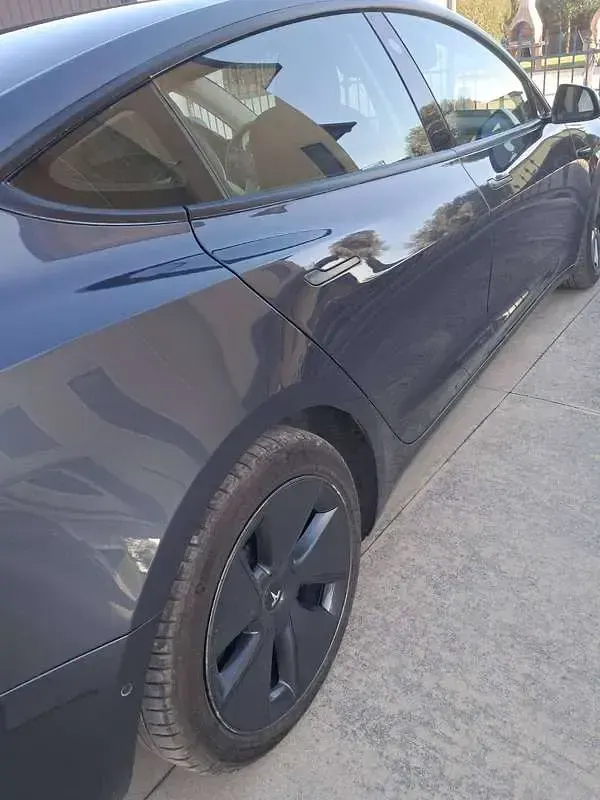 Usata Tesla Model 3 152 kW (208 CV) 2021 Grigio Berlina
