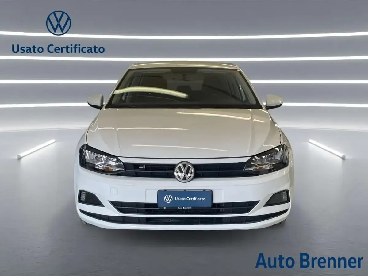 Usata VW Polo Trendline 80 CV (58 kW) 2018 Pure white pastello Utilitaria
