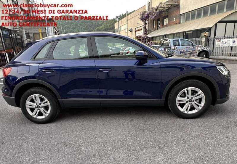 Usata Audi Q3 Ambiente 150 CV (110 kW) 2022 Blu SUV