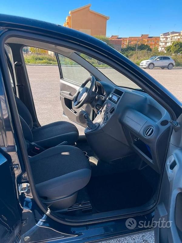 Usata Fiat Panda 2010 Blu Berlina